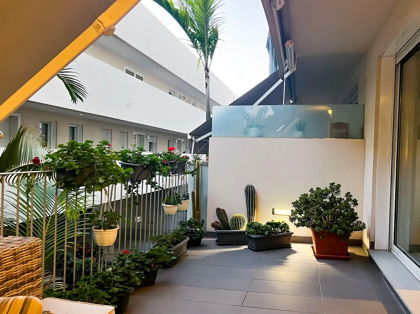 Terrace of Apartments for sale in Adeje  with Air Conditioner, Furnished and Jacuzzi