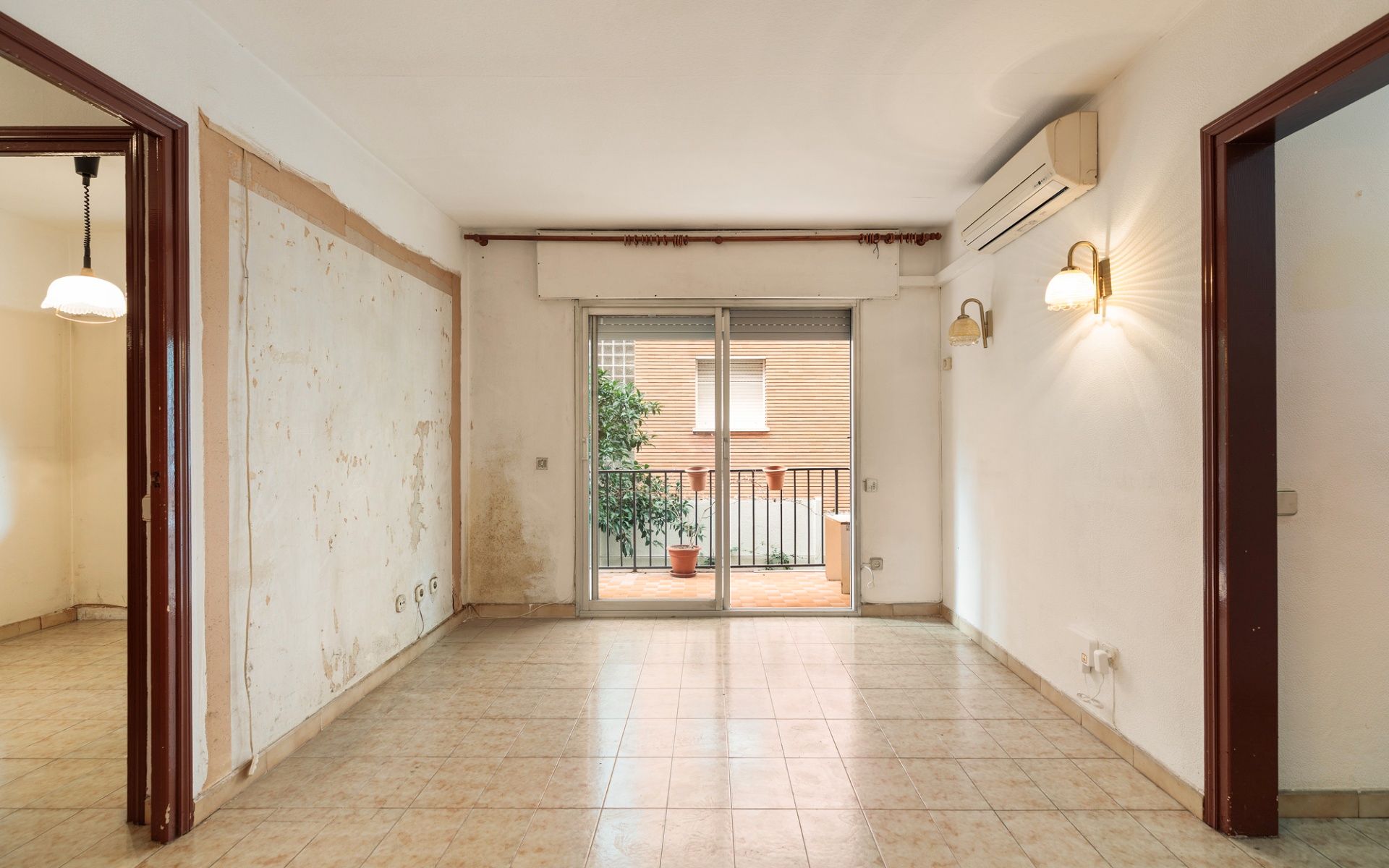 Flat for sale in  Barcelona Capital  with Balcony