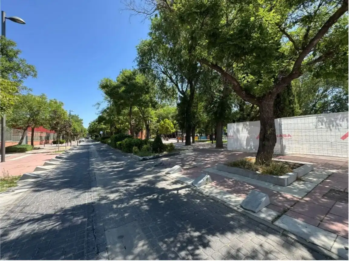 Außenansicht von Garage zum Verkauf in Getafe