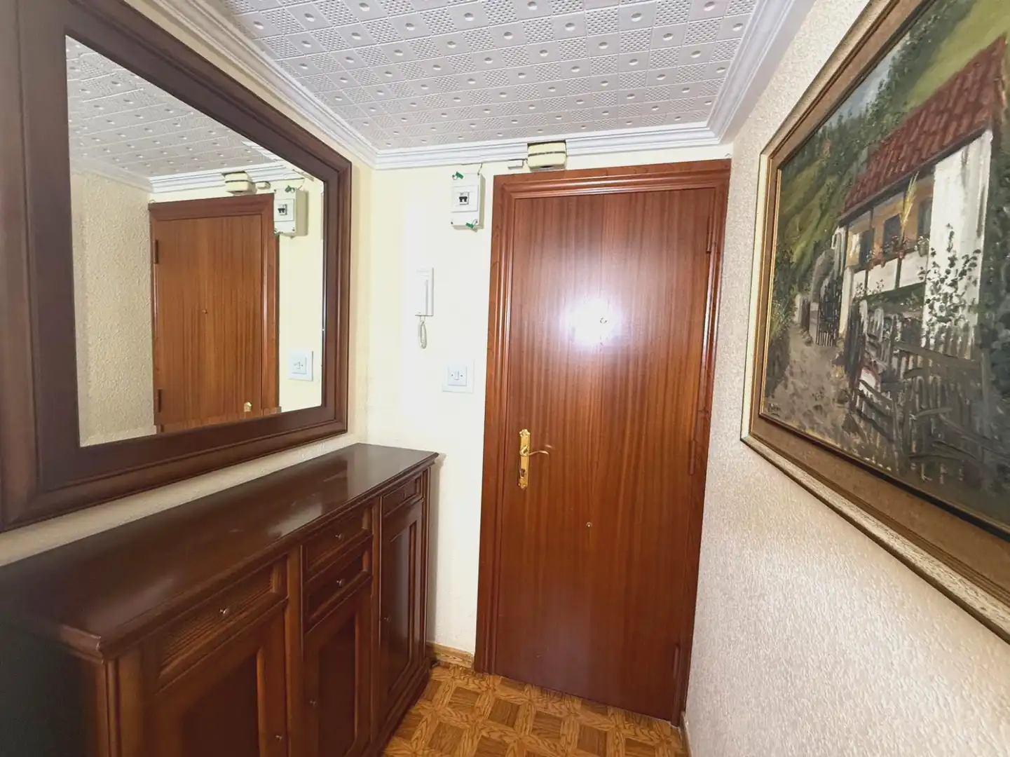 Wohnung zum Verkauf in Avilés mit Heizung und Möbliert
