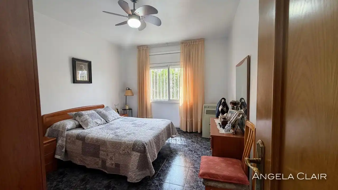 Bedroom of Houses for sale in Sant Vicenç Dels Horts  with Heating, Private garden and Terrace