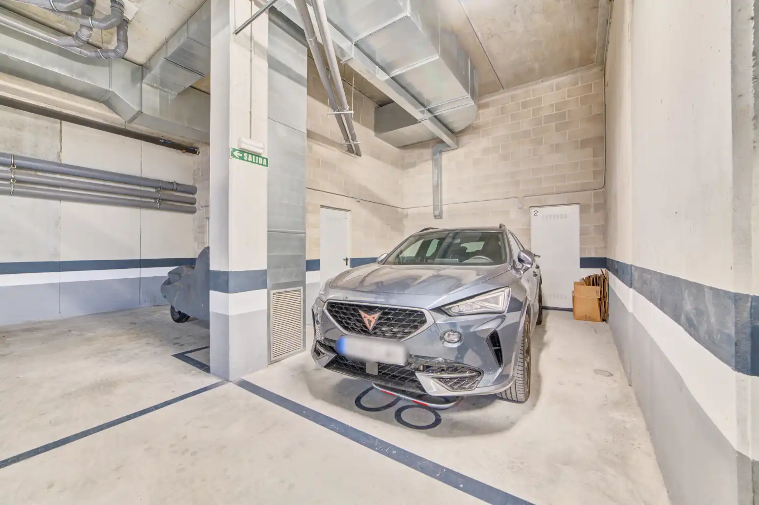 Parking de Piso en venta en  Pamplona / Iruña con Calefacción, Terraza y Trastero