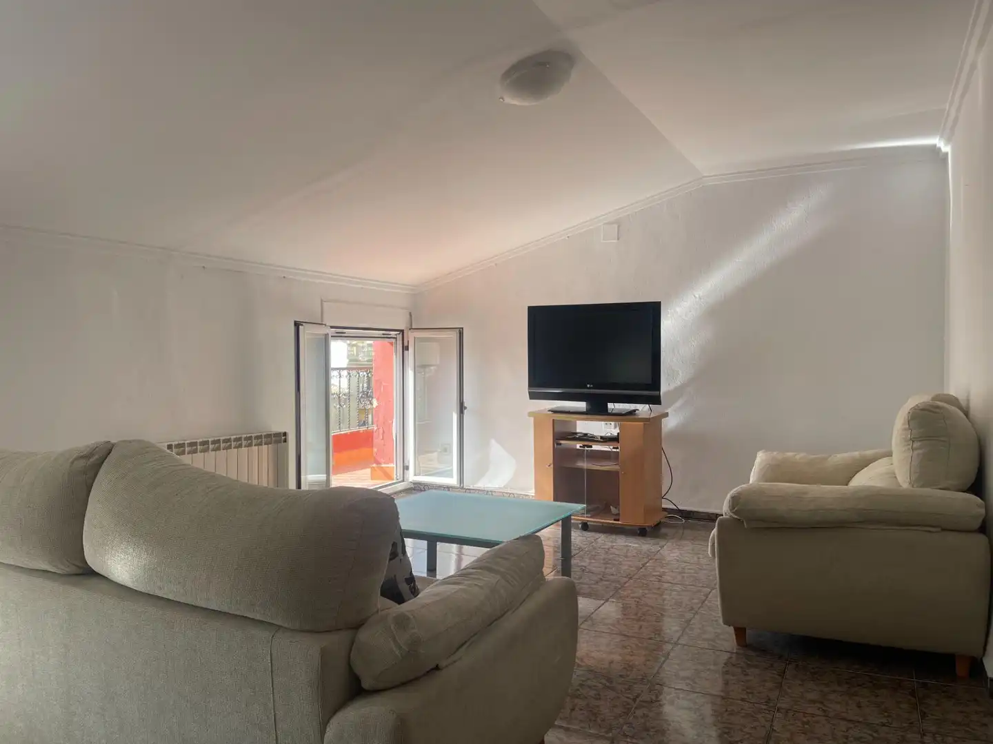 Sala de estar de Piso en venta en Utiel con Calefacción y Balcón