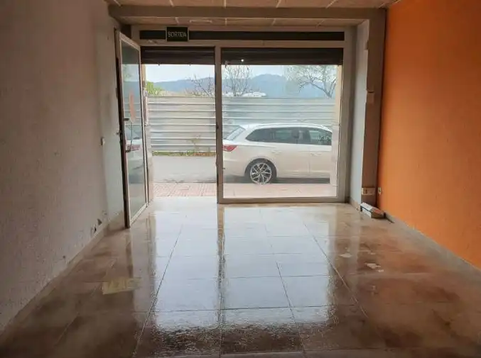 Locale commerciale in vendita a C/ Dels Ducs, imagen 4