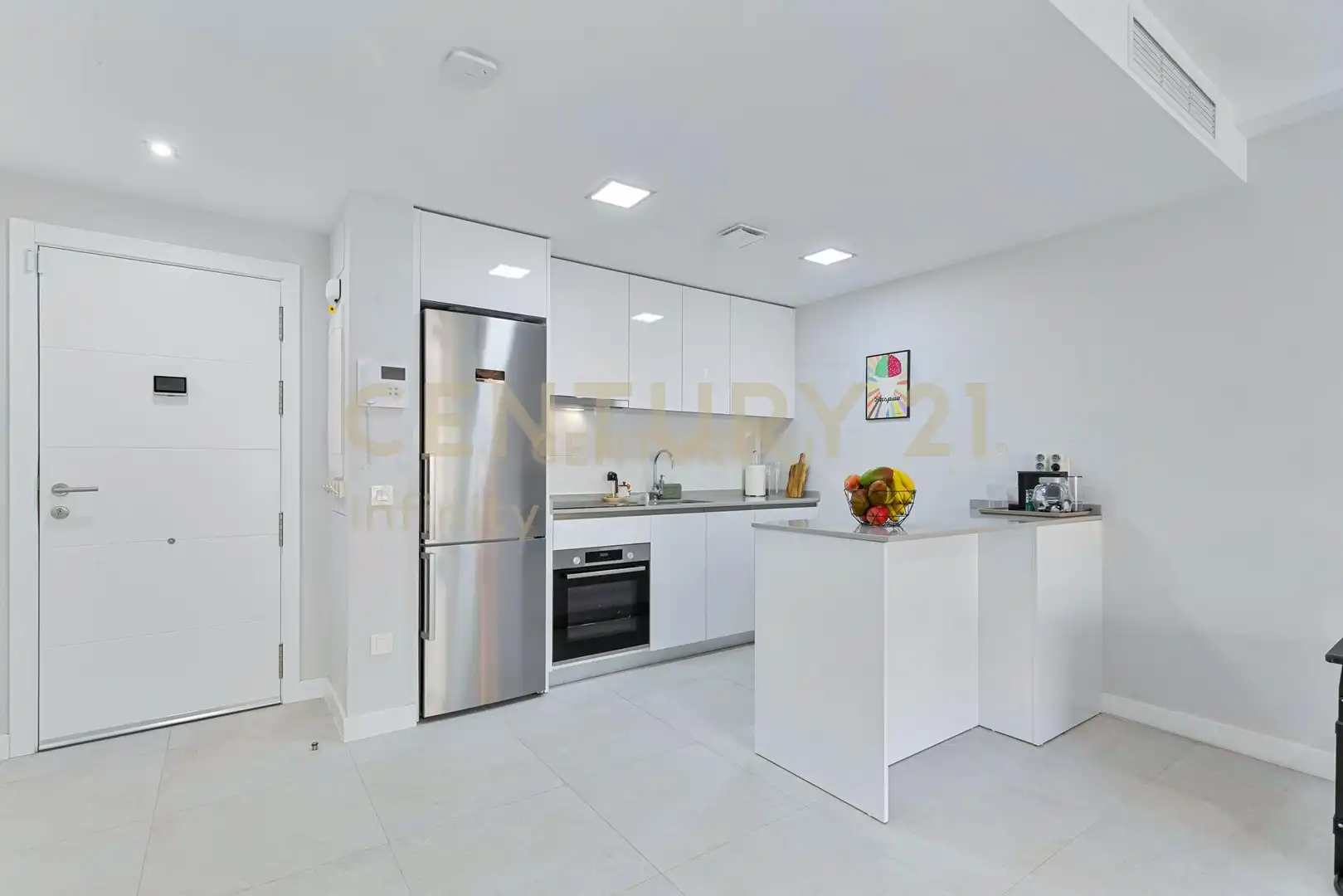 Flat with pool for sale in Calle Aralia, 12, Las Lagunas, Spain 6, imagen 4