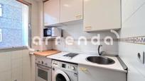 Kitchen of Flat to rent in  Madrid Capital  with Air Conditioner, Terrace and Furnished