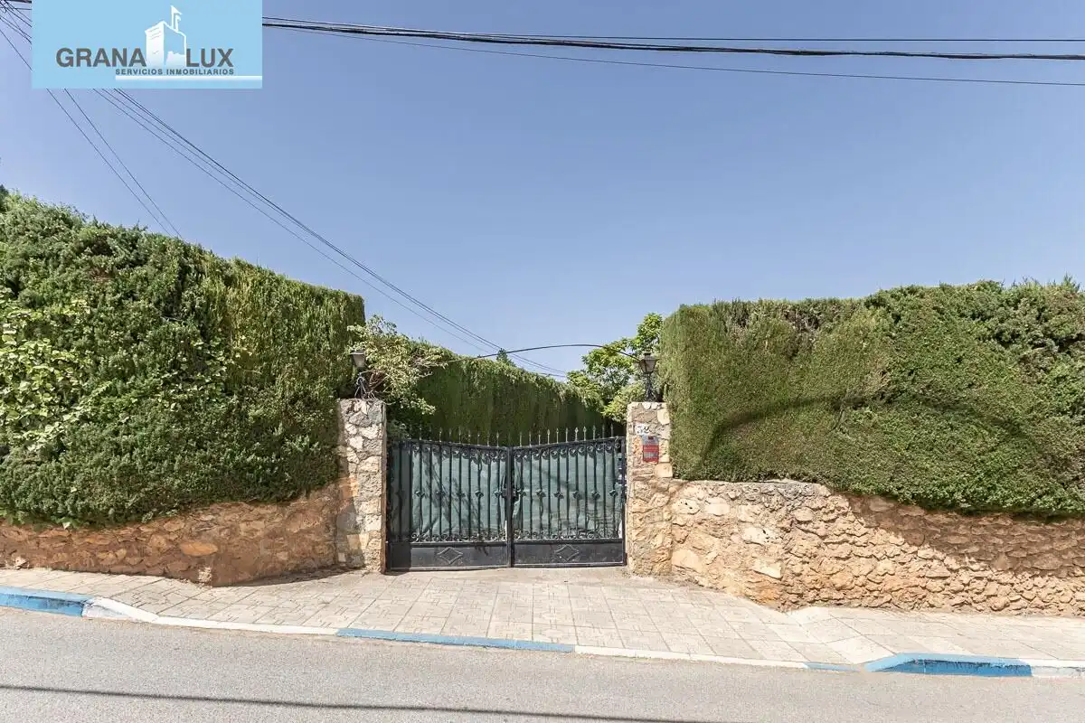 Casa con terraza en venta en Dílar, imagen 4