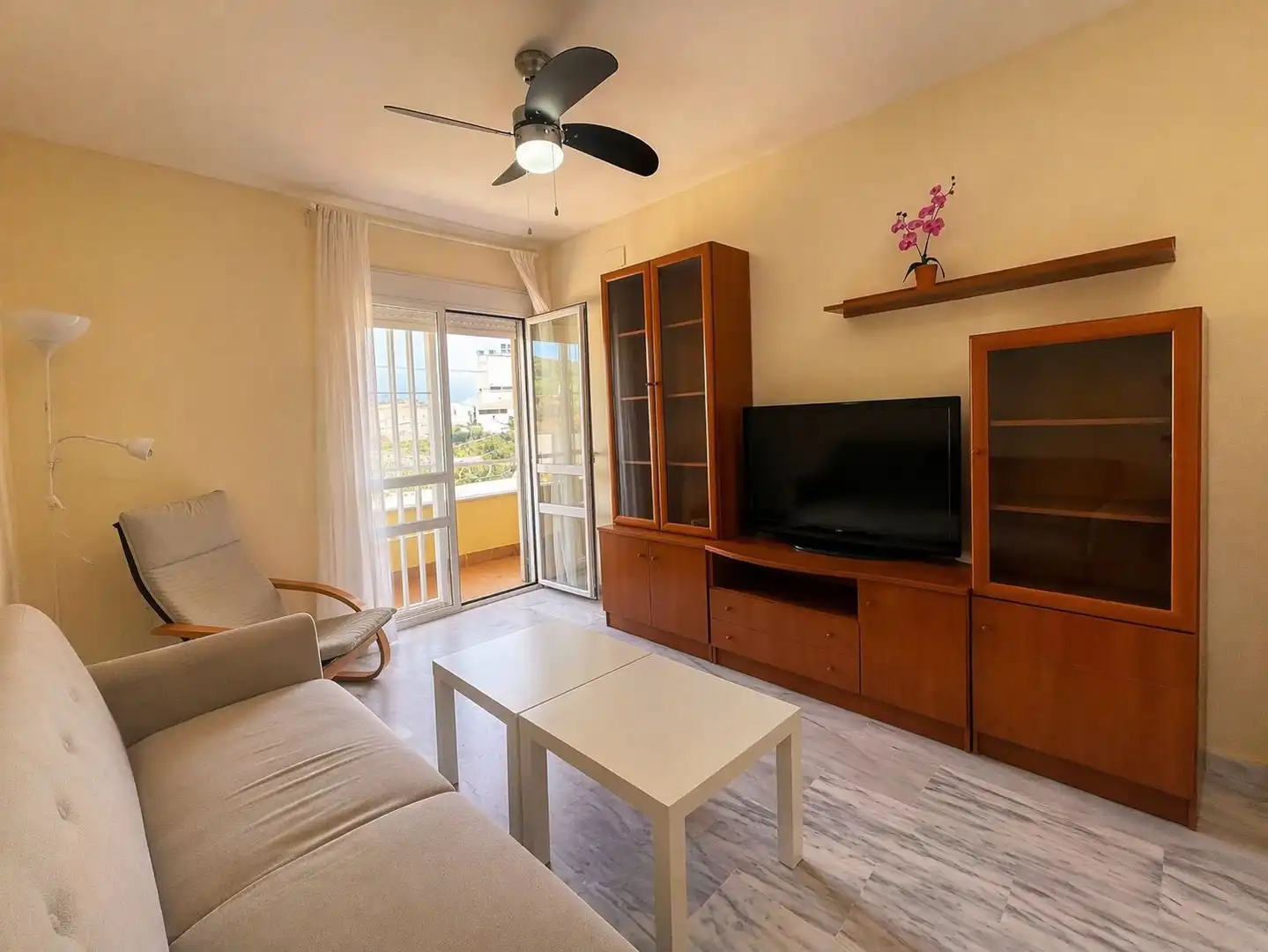 Living room of Apartments for sale in Torrox  with Terrace, Furnished and Washing machine