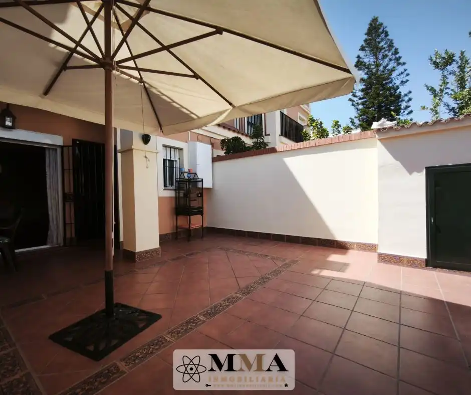 Casa a schiera in vendita a Calle Rezón, imagen 2