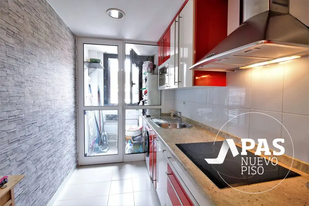 Kitchen of Flat for sale in El Astillero    with Heating, Private garden and Storage room