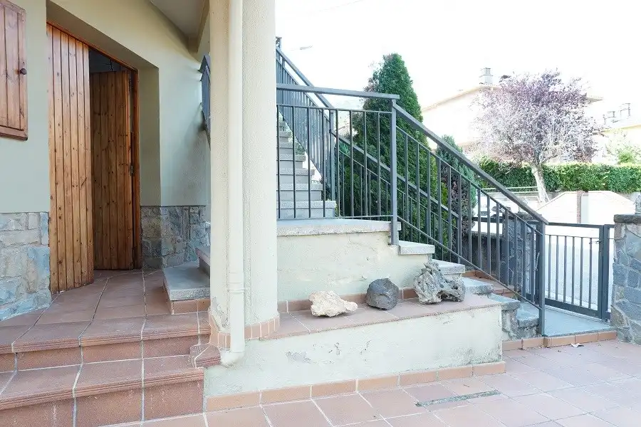 Casa o xalet en venda en Sant Joan Les Fonts amb Aire condicionat, Calefacció i Terrassa
