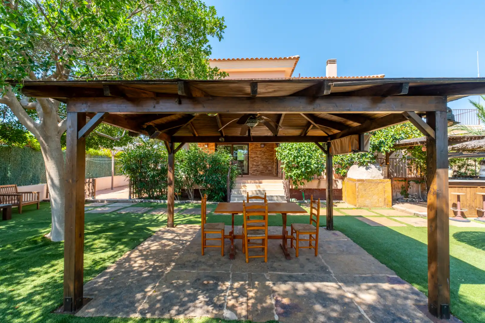Garden of Houses for sale in El Campello  with Air Conditioner, Heating and Private garden