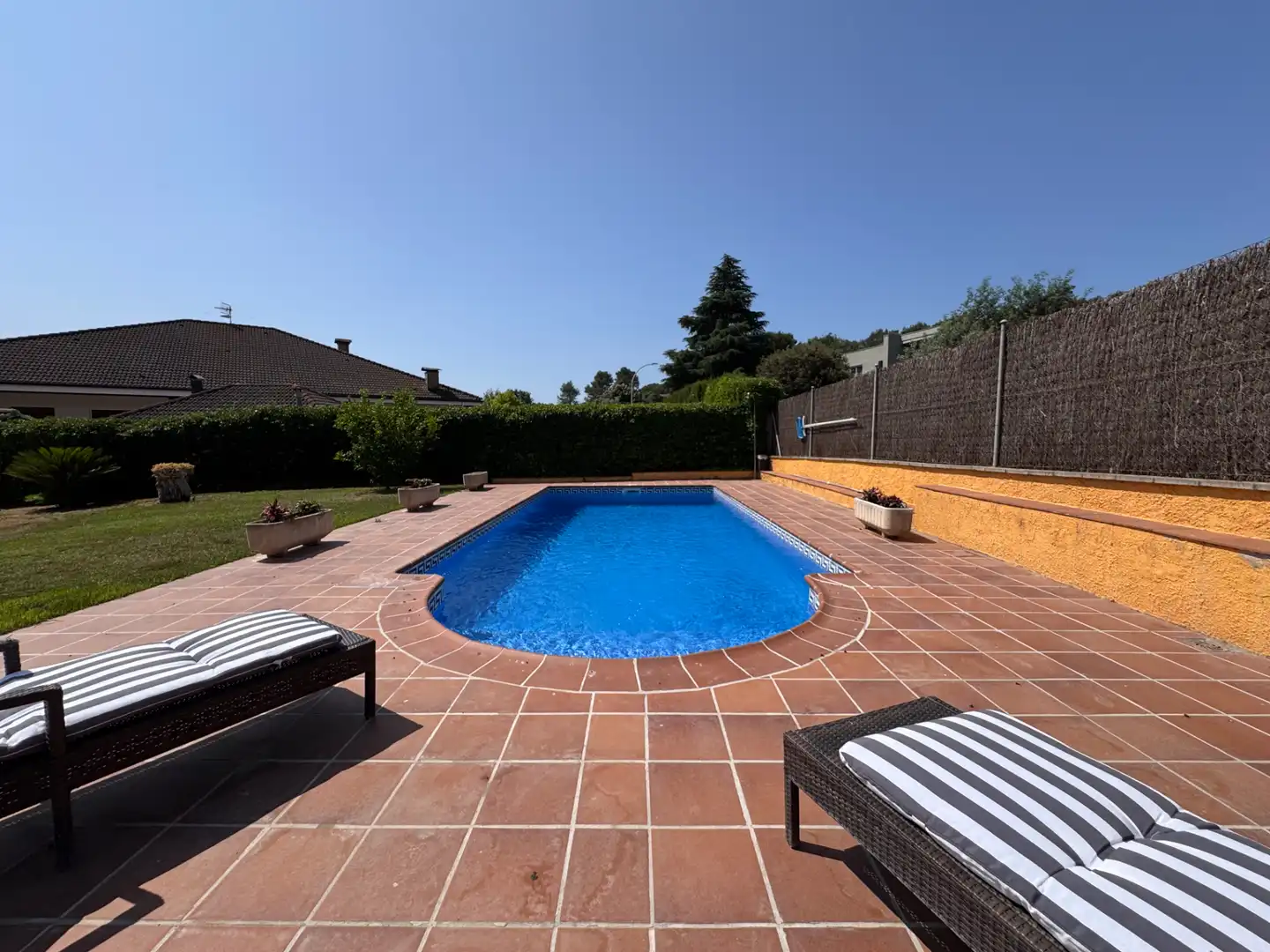 Piscina de Casa o xalet en venda en Cardedeu amb Aire condicionat, Calefacció i Jardí privat