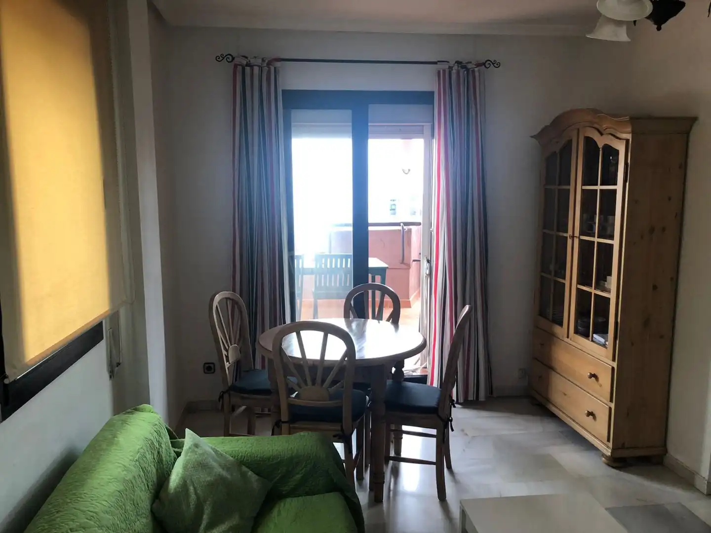Comedor de Piso de alquiler en Algeciras con Amueblado