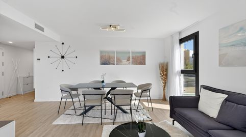 Foto 5 von Wohnungen zur Miete in Paus - Poligono San Blas, Alicante / Alacant