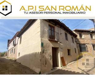 Exterior view of House or chalet for sale in Atienza