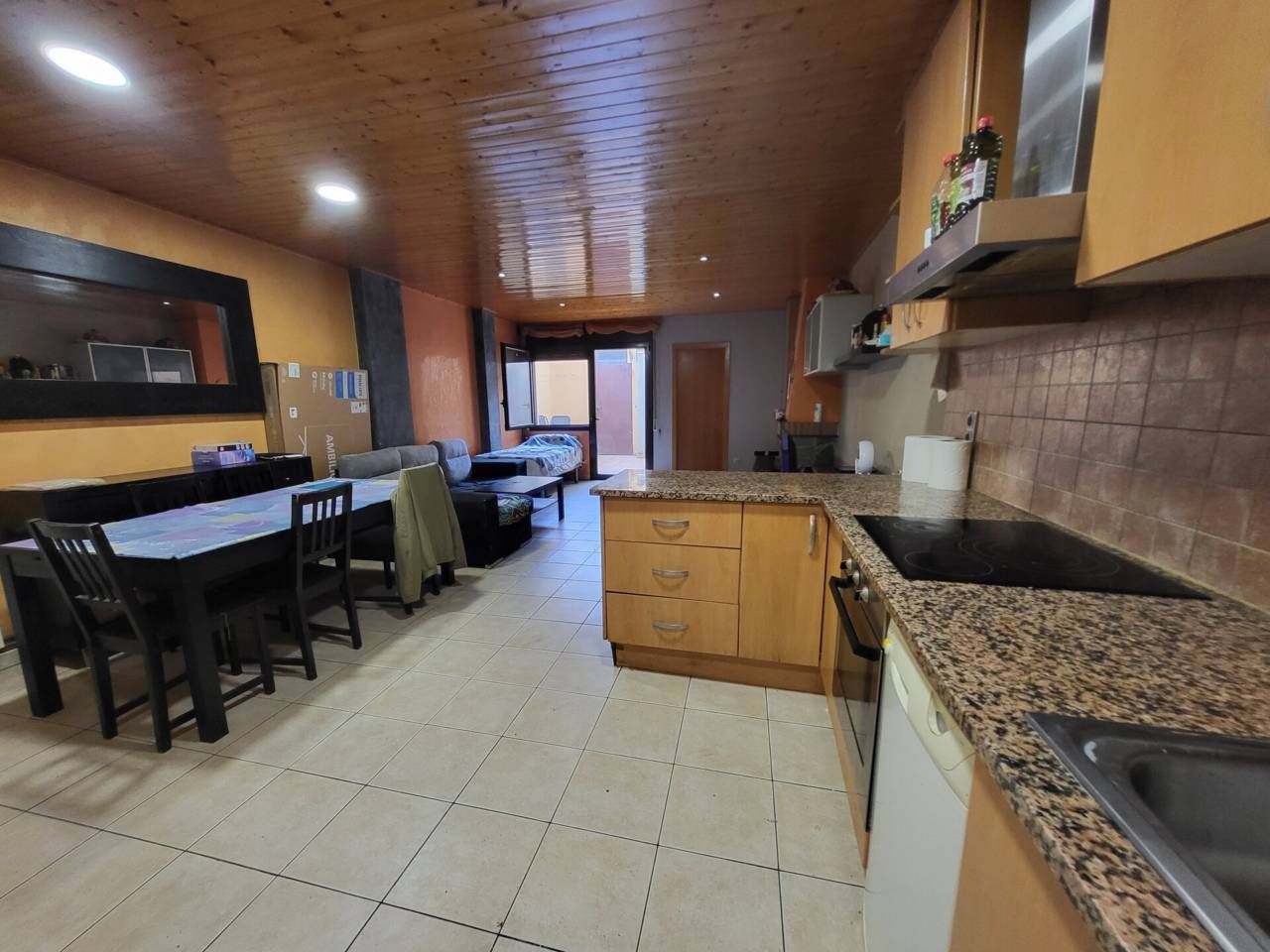 Cocina de Piso en venta en Manlleu con Terraza