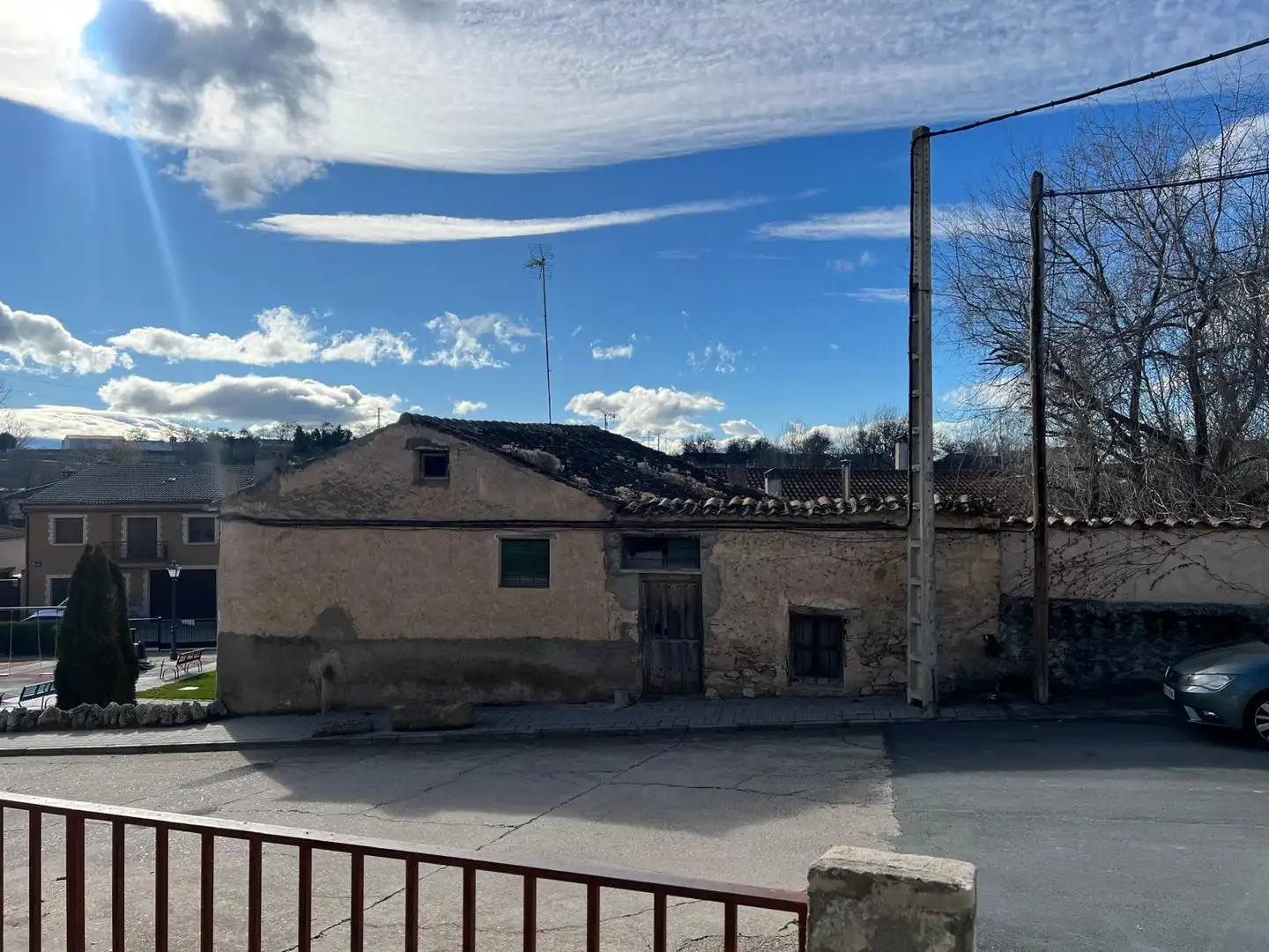 Vista exterior de Casa o chalet en venta en Turégano con Terraza