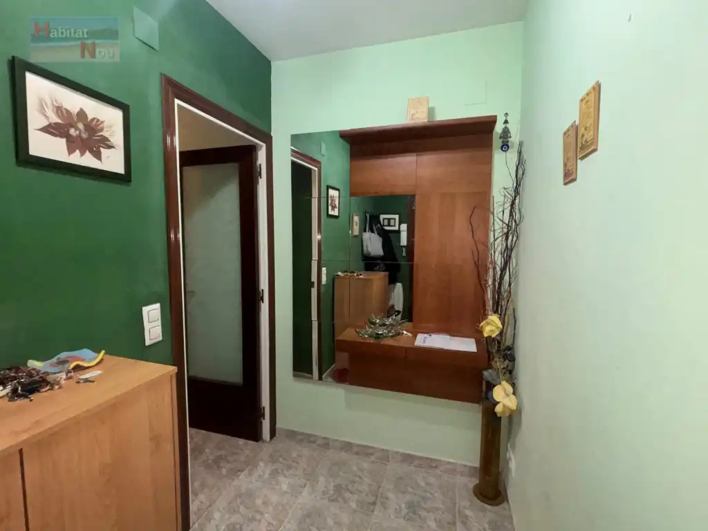 Flat for sale in La Bisbal del Penedès  with Air Conditioner and Oven