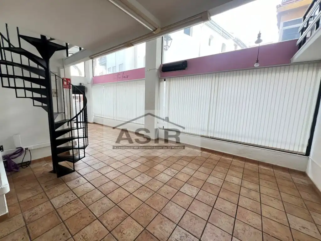Local en venta en Algemesí con Aire acondicionado