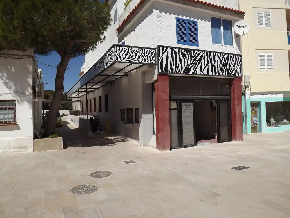 Locale commerciale in vendita a Plaza Europa, imagen 4