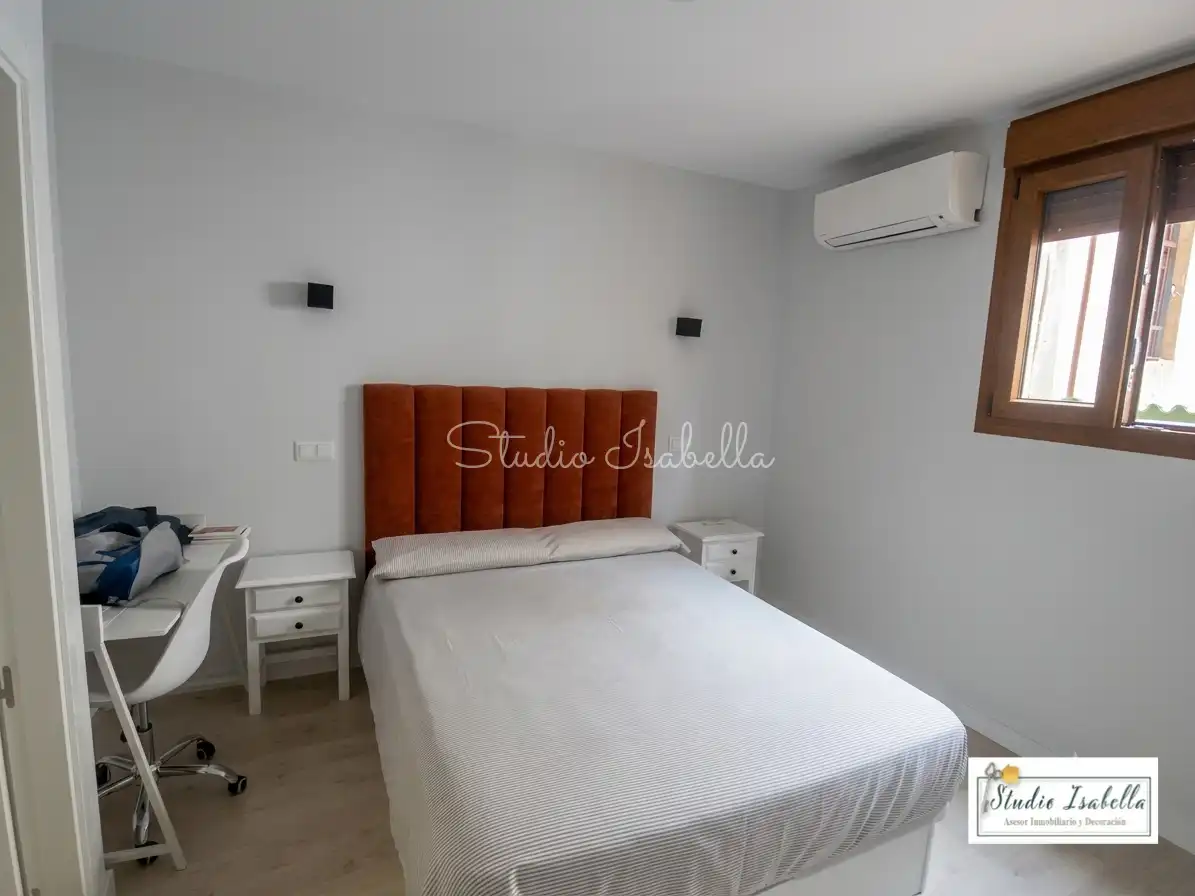 Room in Calle Sierpe, Casco Histórico