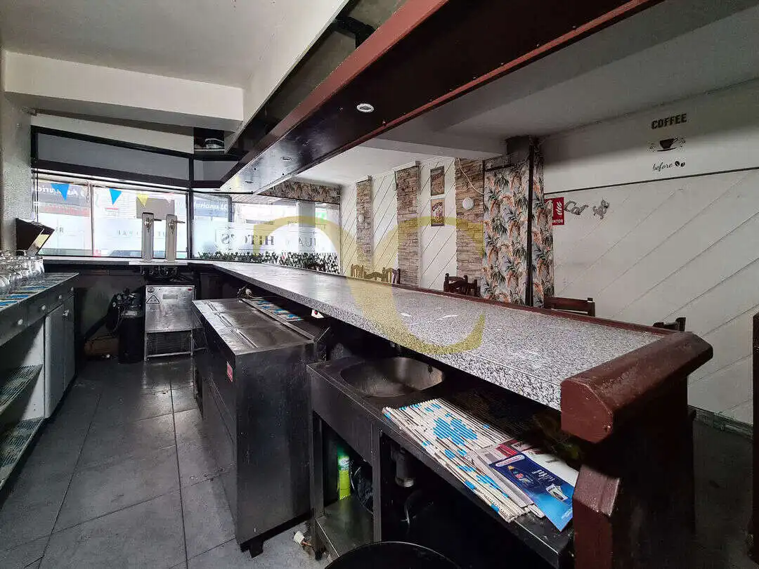Local commercial à vendre à Calle Cangas de Onís, imagen 7