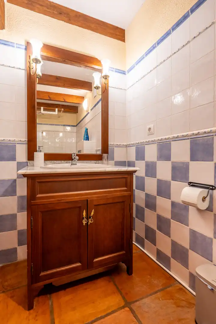 Bathroom of Commercial properties for sale in Sagra