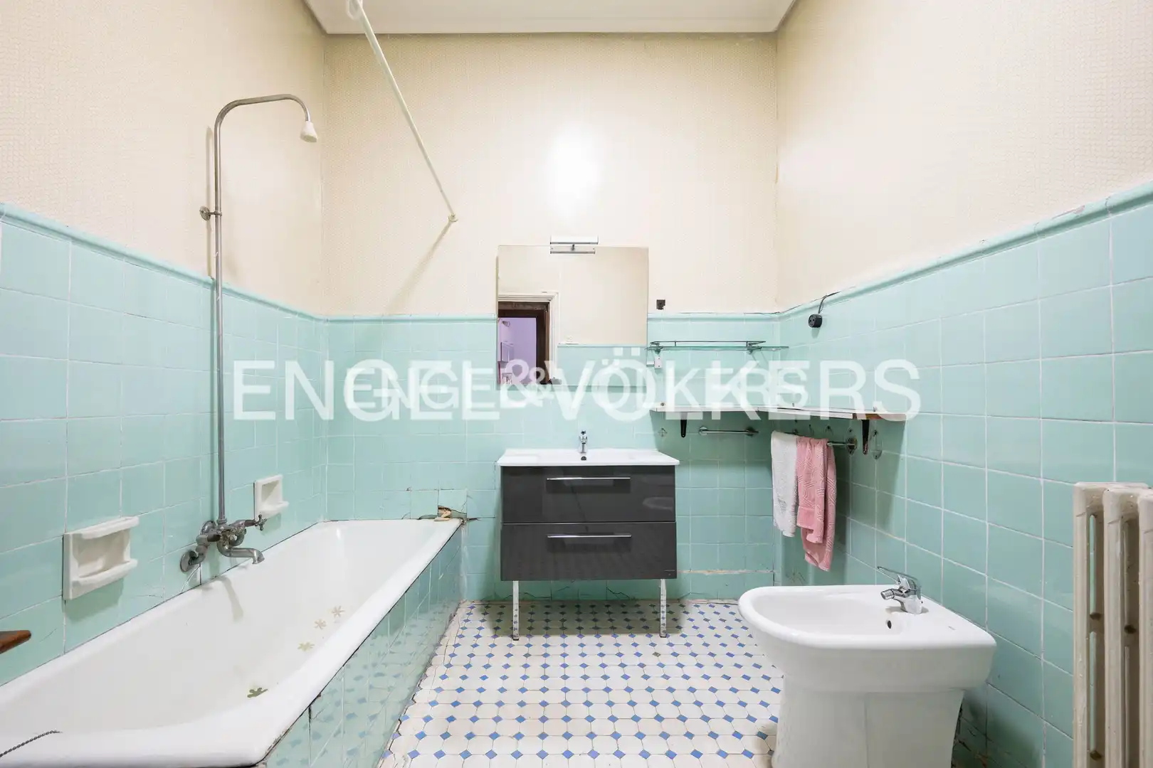 Badezimmer von Haus oder Chalet zum Verkauf in Oñati mit Heizung, Privatgarten und Terrasse