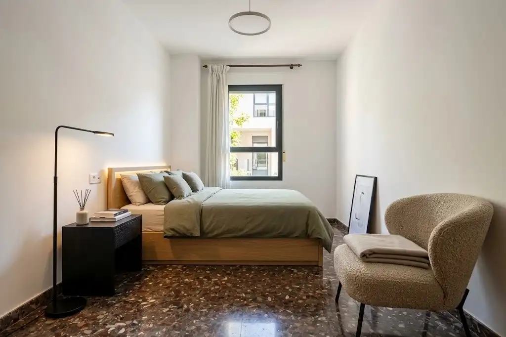 Habitación de Piso en venta en Valencia con Aire acondicionado, Jardín privado y Piscina comunitaria