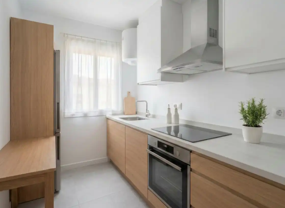 Küche von Wohnung zum Verkauf in Madrid mit Klimaanlage, Heizung und Parkett
