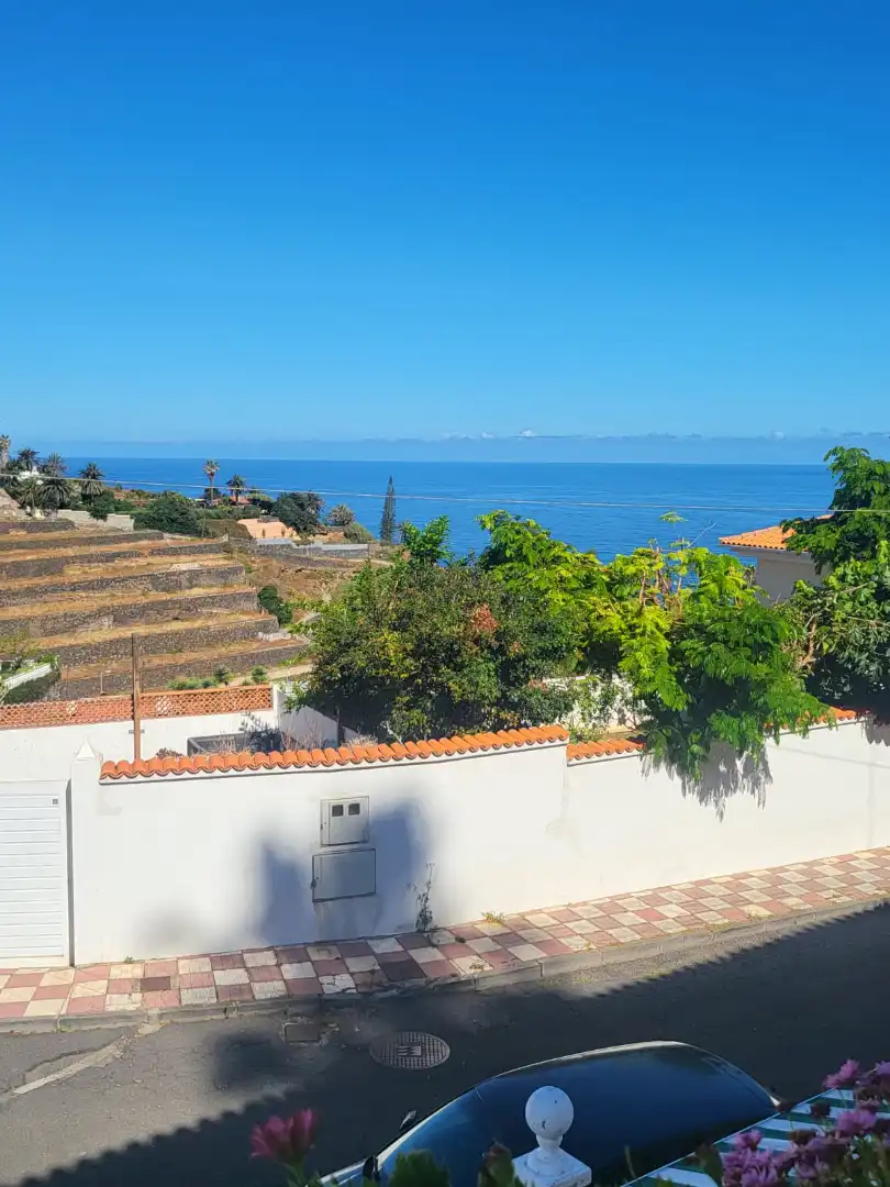 Vista exterior de Piso en venta en Los Realejos con Terraza, Amueblado y Horno