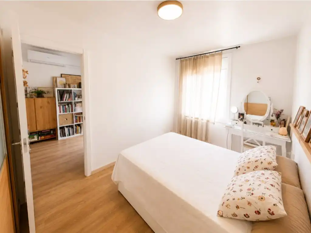 Bedroom of Flat for sale in Vilafranca del Penedès  with Air Conditioner, Heating and Balcony