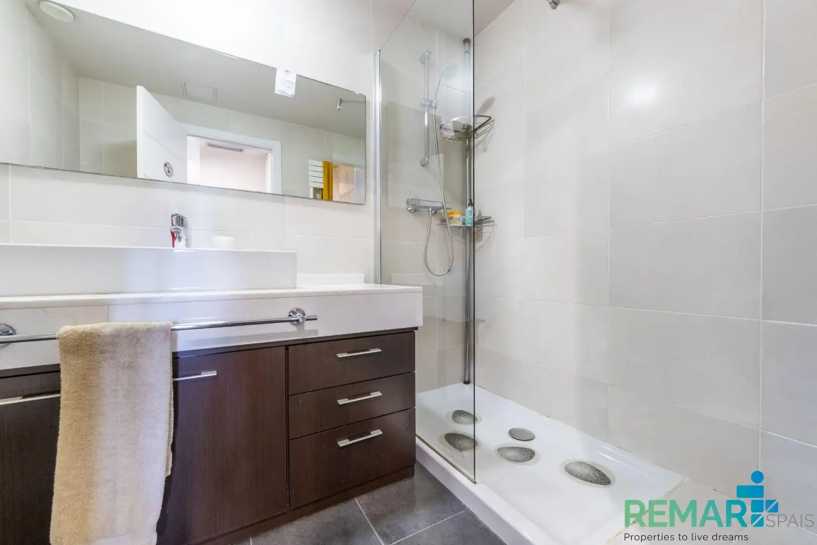 Badezimmer von Wohnung zum Verkauf in Reus