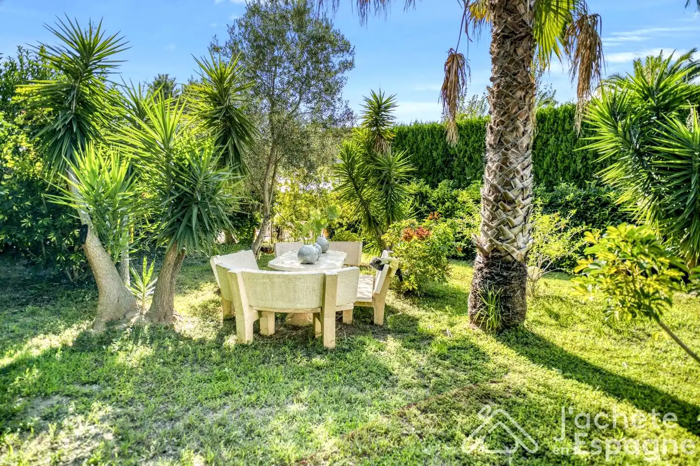 Garden of Buildings for sale in Vinaròs