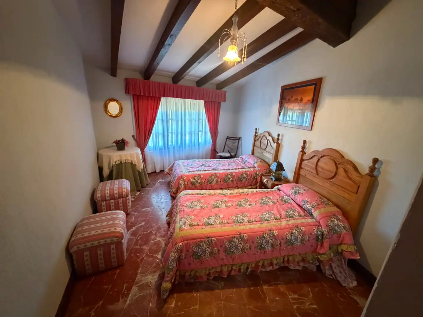 Dormitori de Casa o xalet en venda en Muñana amb Calefacció, Jardí privat i Piscina