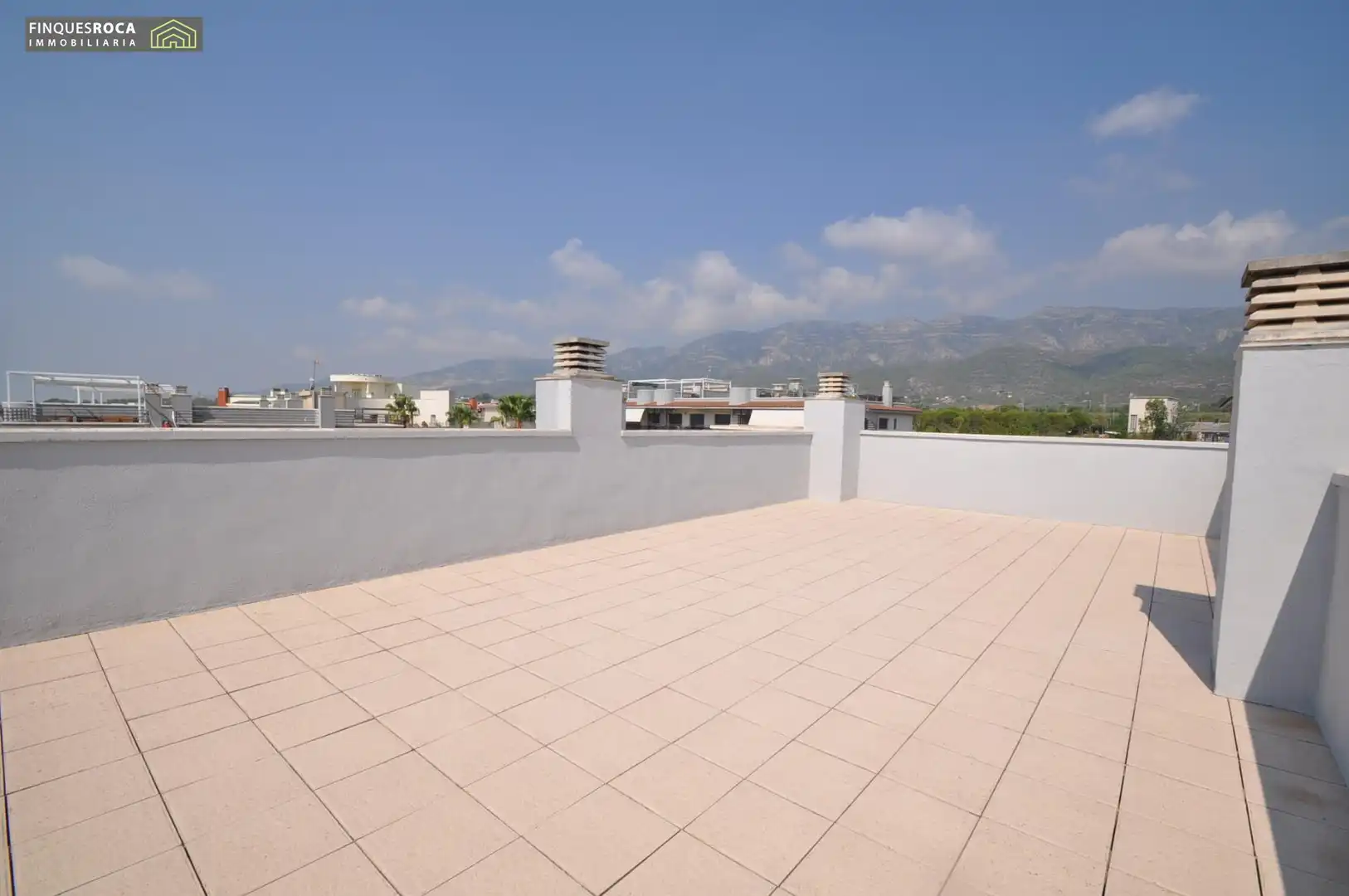 Terrasse von Dachboden zum Verkauf in La Ràpita mit Klimaanlage, Terrasse und Gemeinschaftspool
