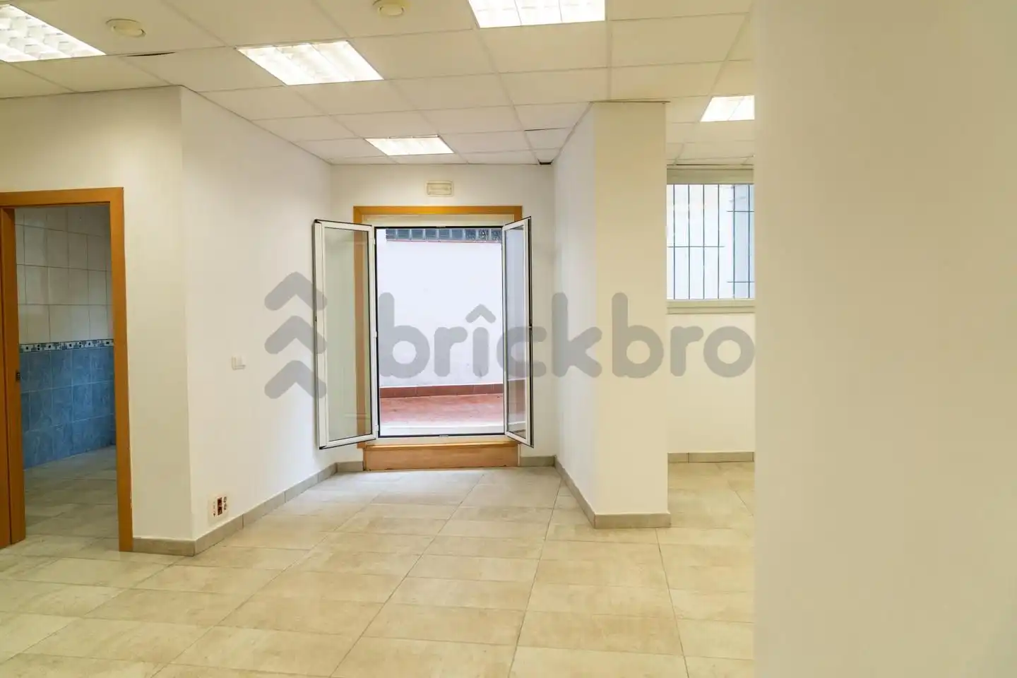 Local comercial en venda a calle de Torras i Bages, imagen 28