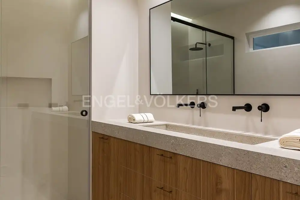 Baño de Ático de alquiler en Valencia con Aire acondicionado, Calefacción y Terraza
