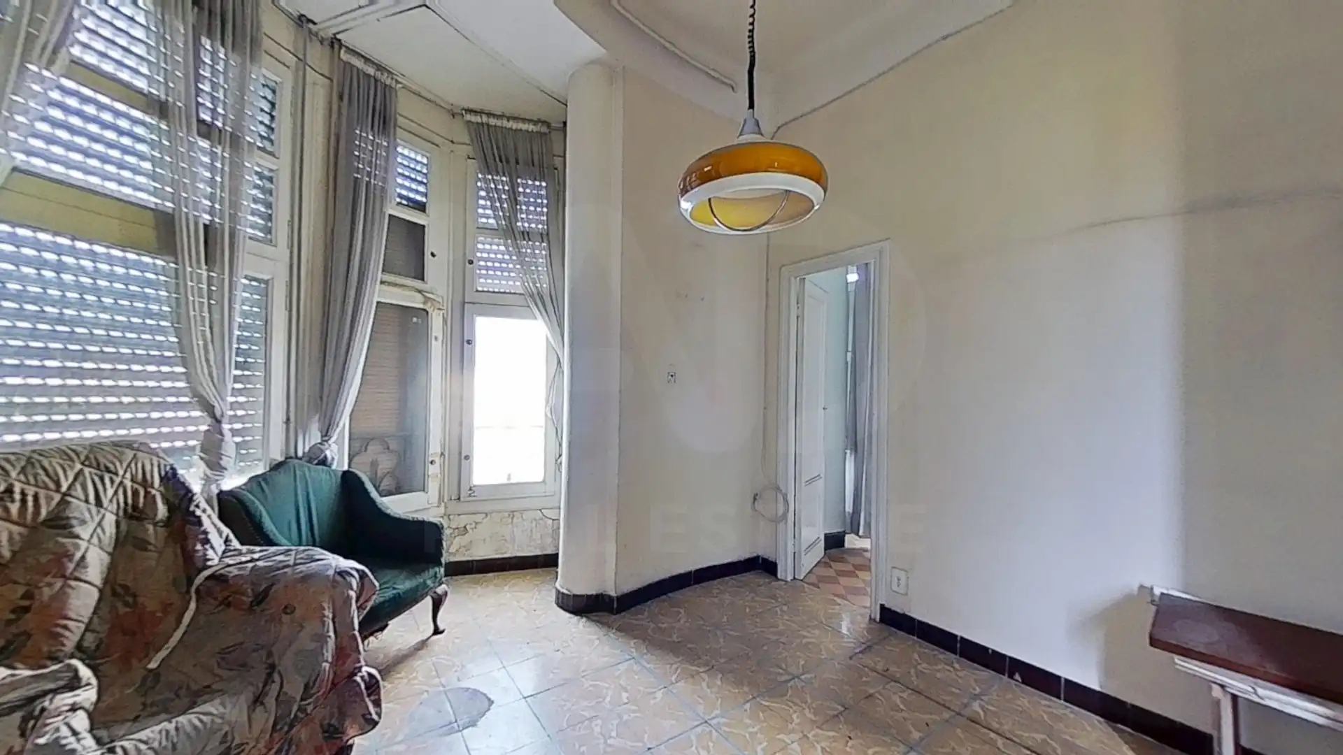 Flat for sale in Centre