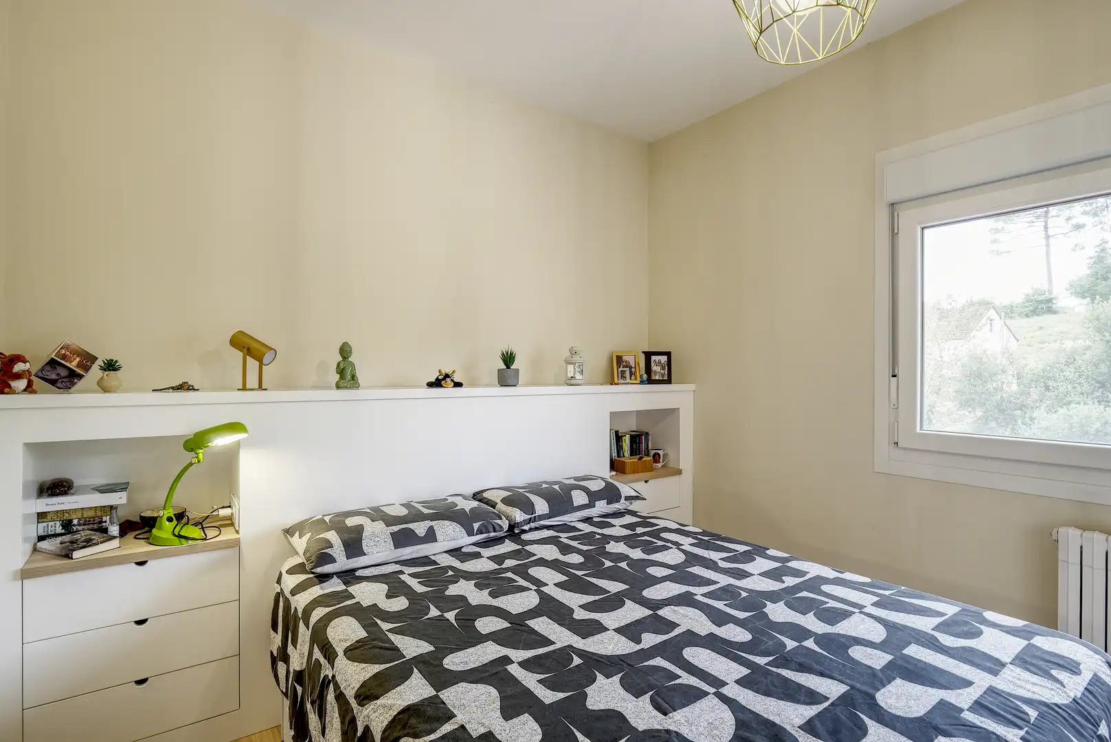Habitación de Casa o chalet en venta en Lousame con Aire acondicionado, Calefacción y Jardín privado