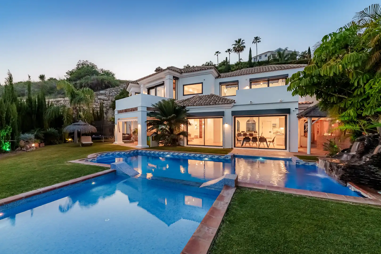 House with pool for sale in Marbella Centro, imagen 2