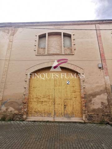 Local comercial en Alquiler en Carrer Verge del Camí en Cervera