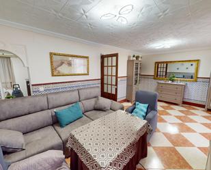 Living room of Flat for sale in  Sevilla Capital  with Air Conditioner and Balcony