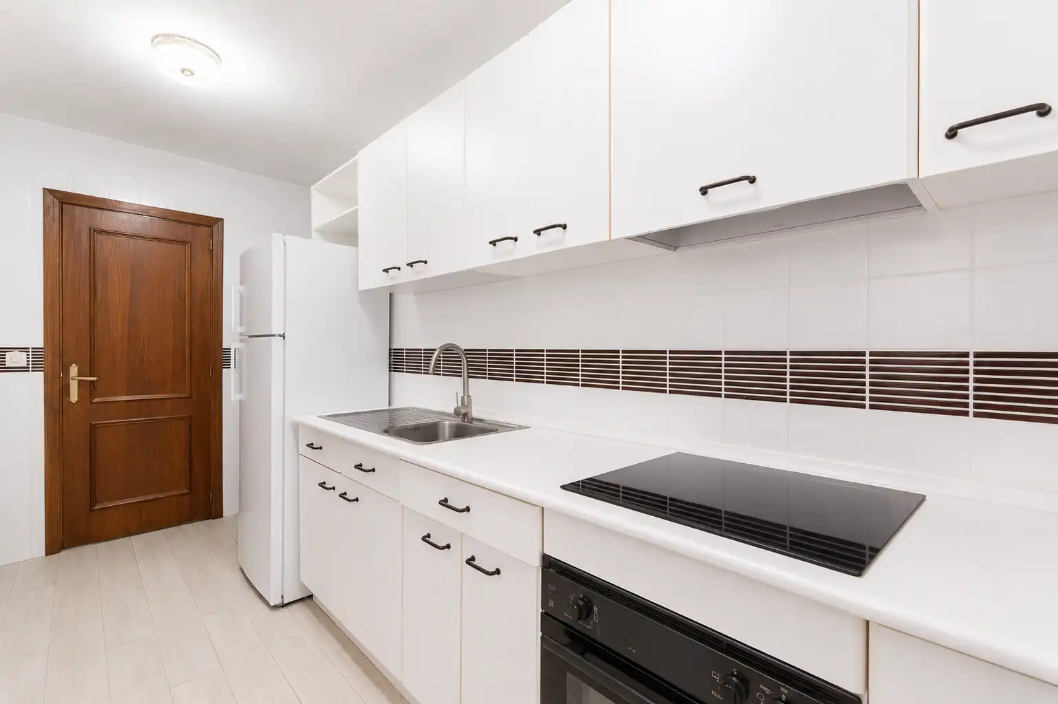 Cocina de Planta baja en venta en Torrelodones con Calefacción, Jardín privado y Parquet