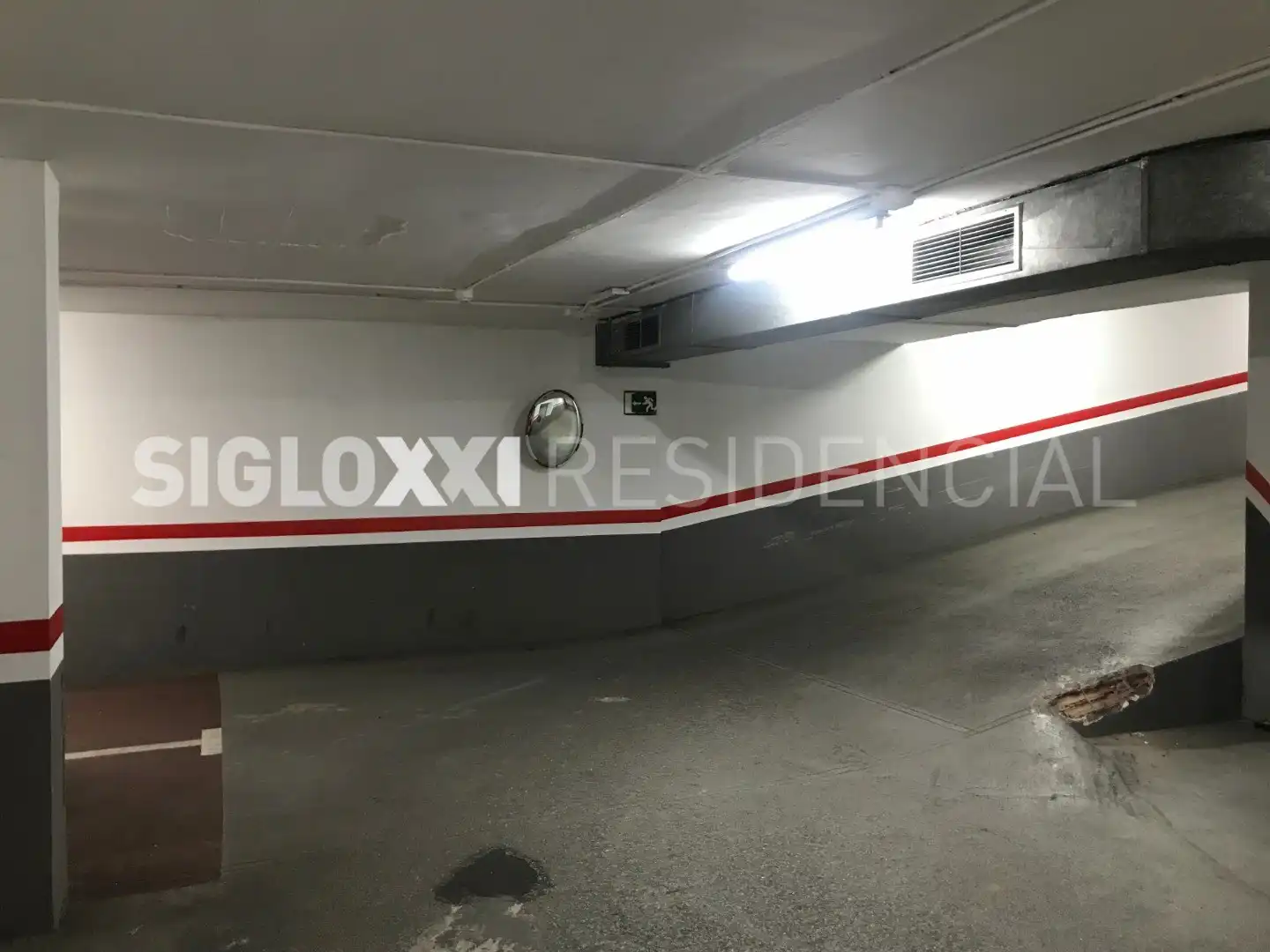 Aparcament de Garatge en venda en Barcelona