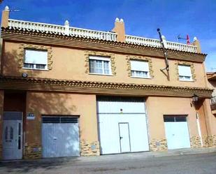 Garage for sale in San Pedro