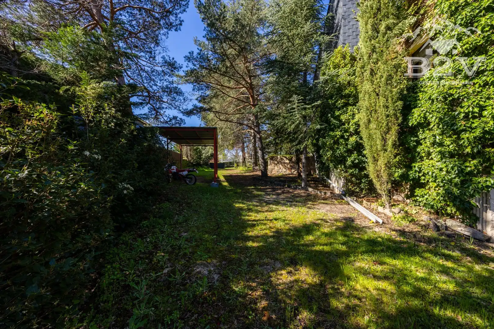Casa o xalet en venda en Miraflores de la Sierra amb Calefacció, Jardí privat i Traster