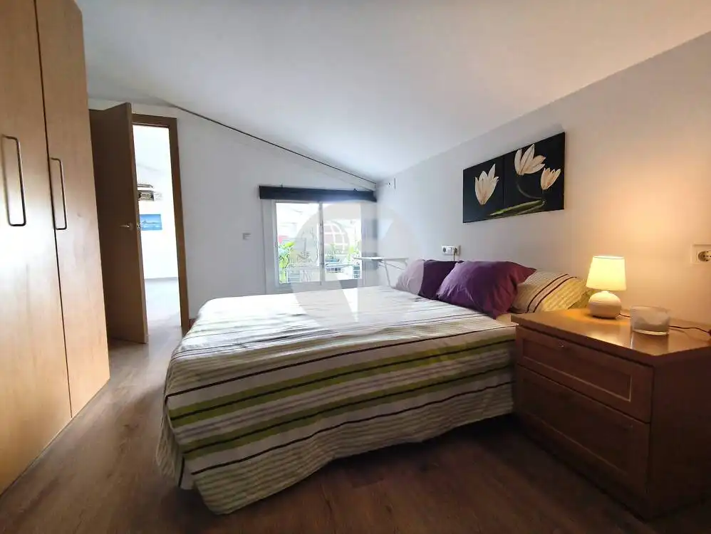 Dormitori de Dúplex en venda en Terrassa amb Aire condicionat, Calefacció i Terrassa