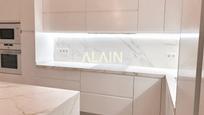 Kitchen of Flat for sale in  Valencia Capital  with Air Conditioner and Balcony